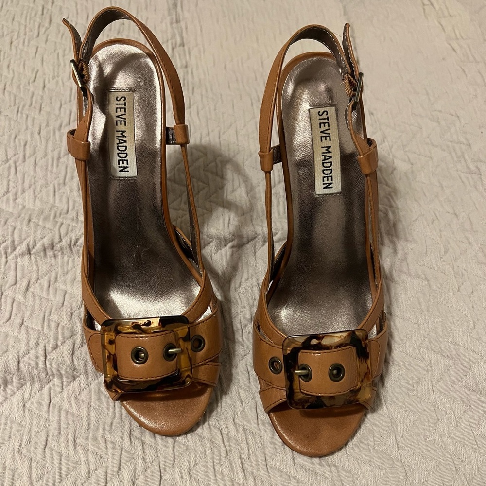 Steve Madden Brown leather heels, size 7.5